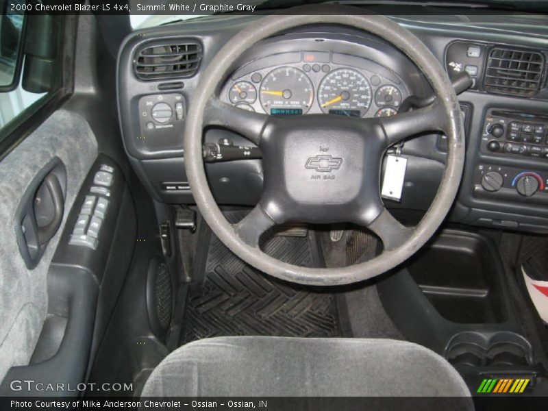 Summit White / Graphite Gray 2000 Chevrolet Blazer LS 4x4