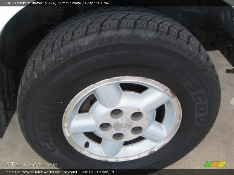 Summit White / Graphite Gray 2000 Chevrolet Blazer LS 4x4