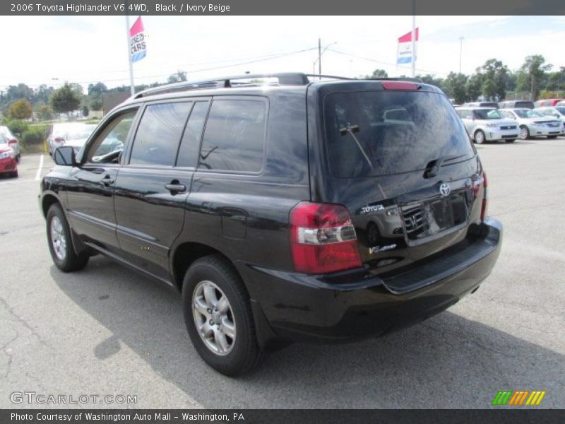 Black / Ivory Beige 2006 Toyota Highlander V6 4WD