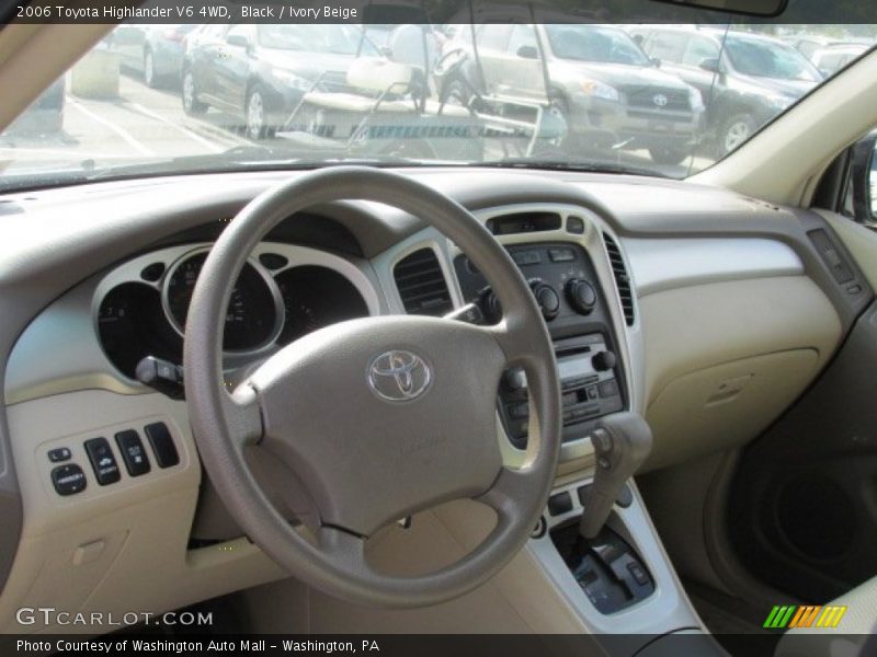 Black / Ivory Beige 2006 Toyota Highlander V6 4WD