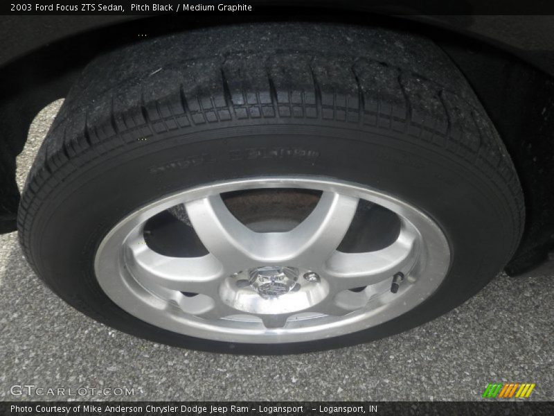 Pitch Black / Medium Graphite 2003 Ford Focus ZTS Sedan