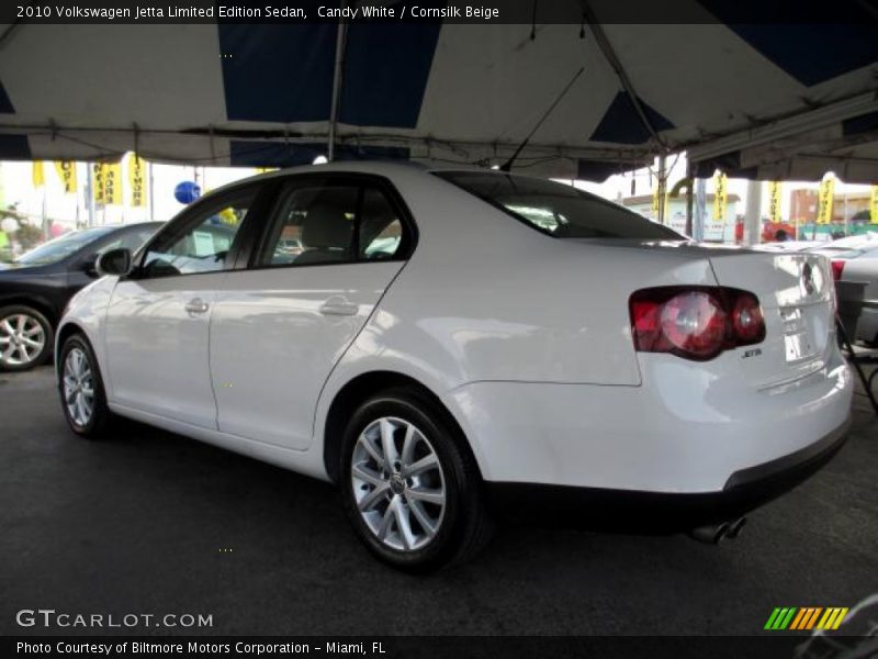 Candy White / Cornsilk Beige 2010 Volkswagen Jetta Limited Edition Sedan