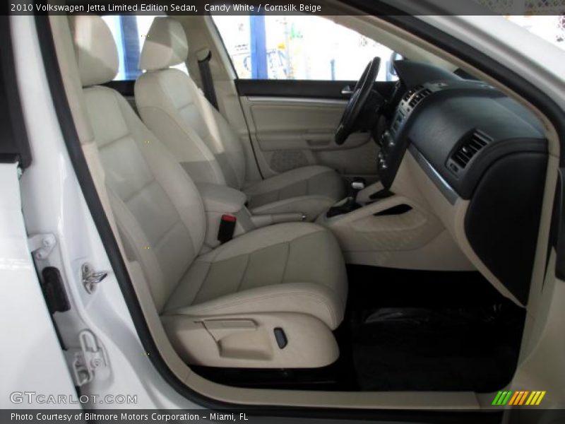 Candy White / Cornsilk Beige 2010 Volkswagen Jetta Limited Edition Sedan