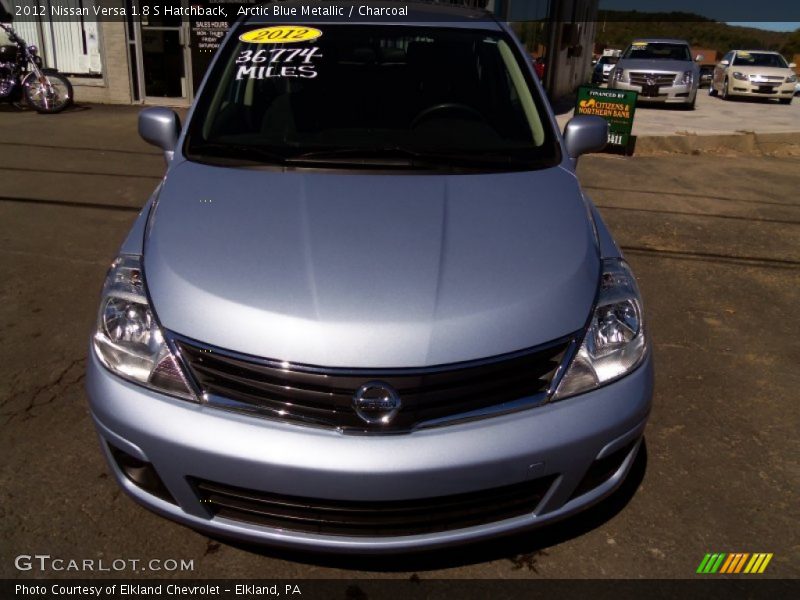 Arctic Blue Metallic / Charcoal 2012 Nissan Versa 1.8 S Hatchback