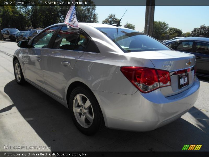 Silver Ice Metallic / Jet Black 2012 Chevrolet Cruze LT