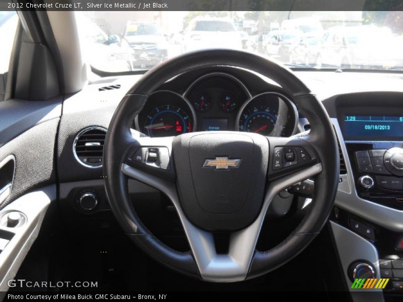 Silver Ice Metallic / Jet Black 2012 Chevrolet Cruze LT