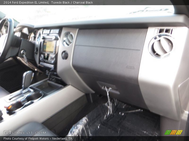 Tuxedo Black / Charcoal Black 2014 Ford Expedition EL Limited