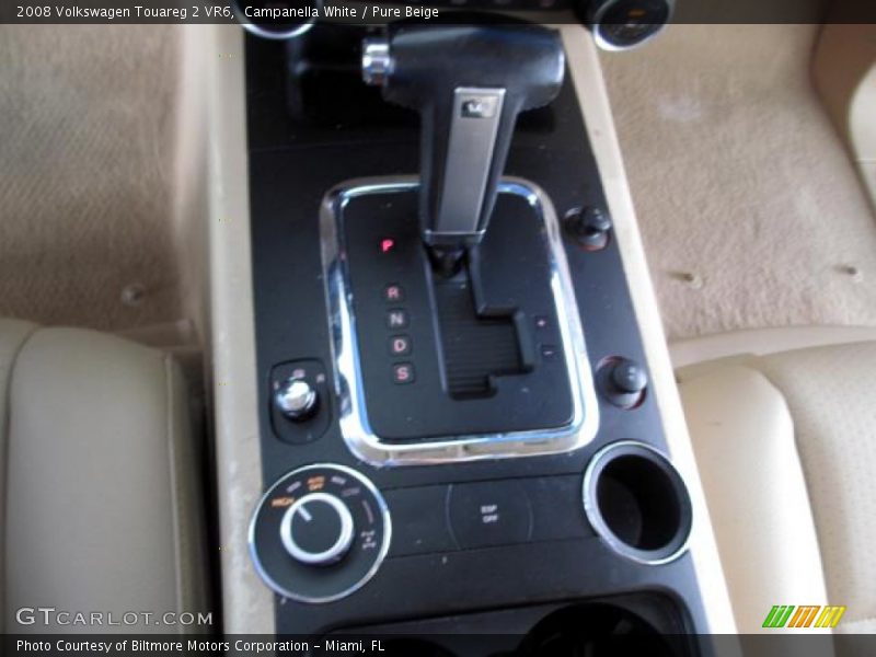 Campanella White / Pure Beige 2008 Volkswagen Touareg 2 VR6