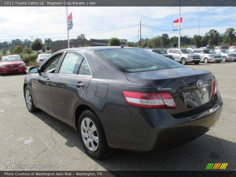 Magnetic Gray Metallic / Ash 2011 Toyota Camry LE