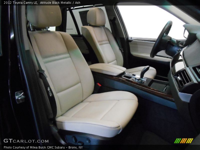 Attitude Black Metallic / Ash 2012 Toyota Camry LE