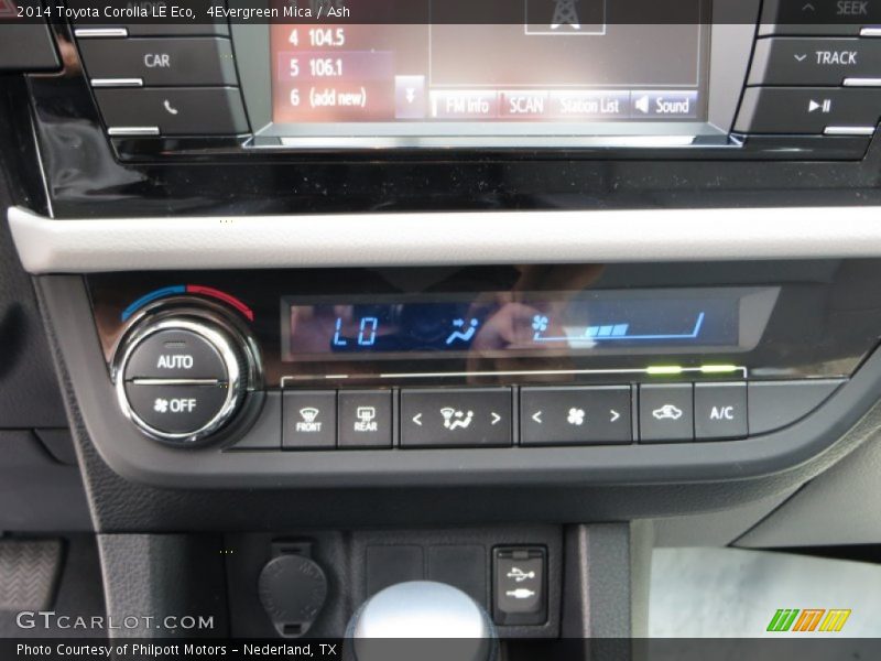 Controls of 2014 Corolla LE Eco