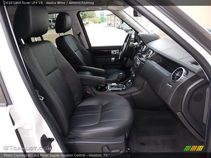 Front Seat of 2010 LR4 V8