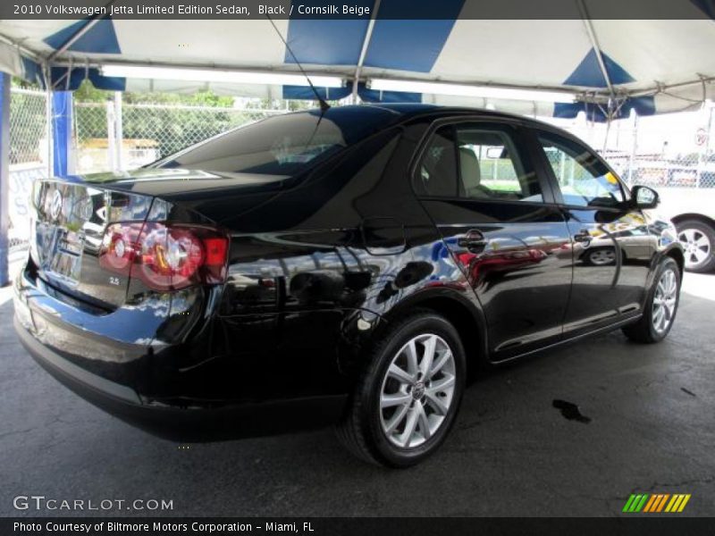 Black / Cornsilk Beige 2010 Volkswagen Jetta Limited Edition Sedan