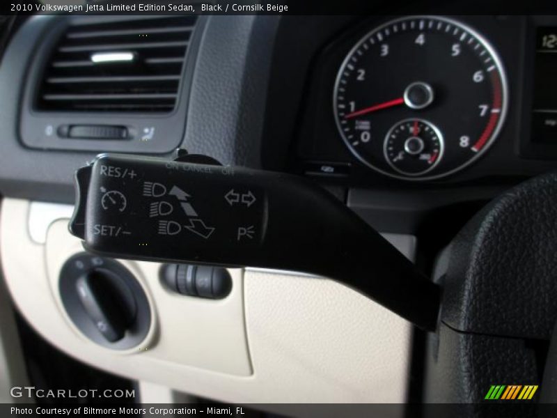 Black / Cornsilk Beige 2010 Volkswagen Jetta Limited Edition Sedan