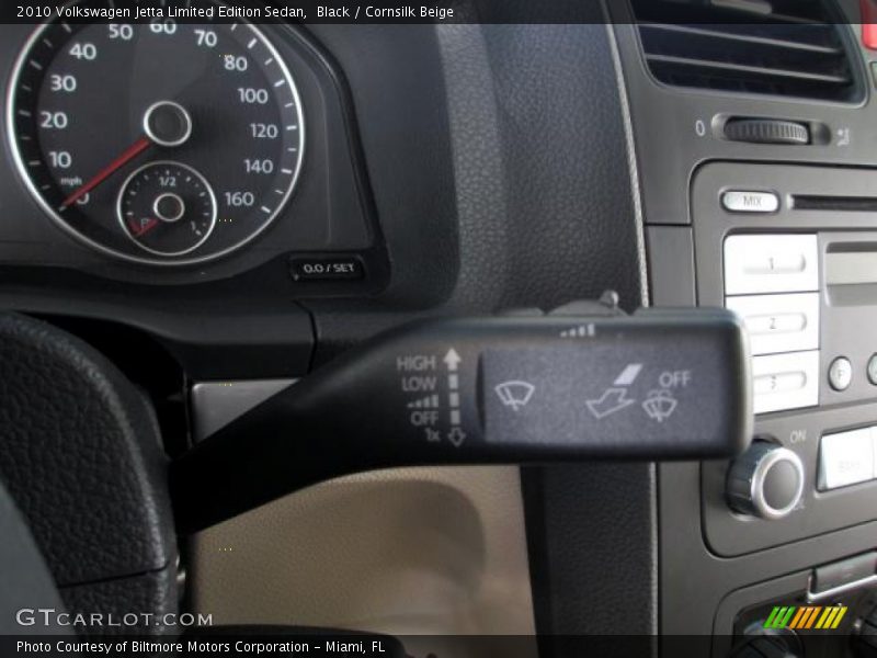 Black / Cornsilk Beige 2010 Volkswagen Jetta Limited Edition Sedan