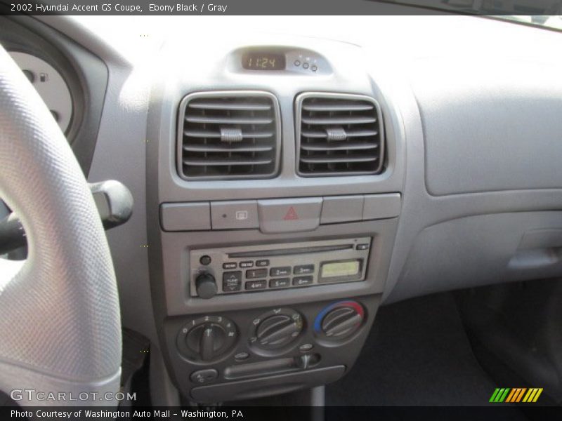 Ebony Black / Gray 2002 Hyundai Accent GS Coupe