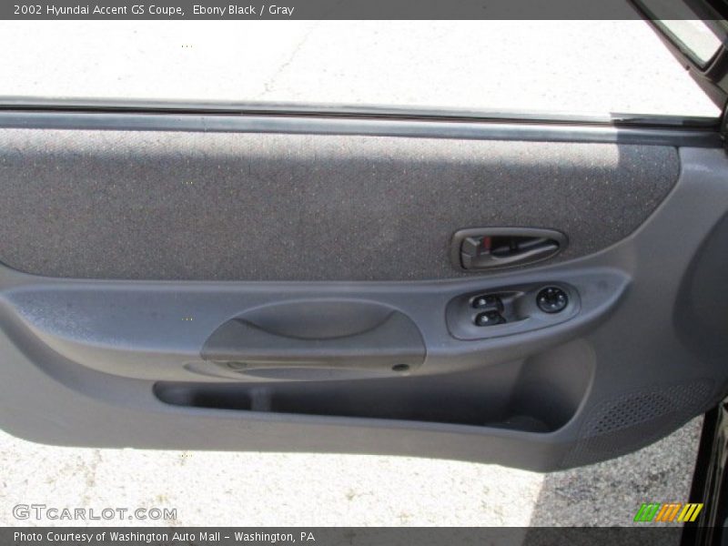 Ebony Black / Gray 2002 Hyundai Accent GS Coupe