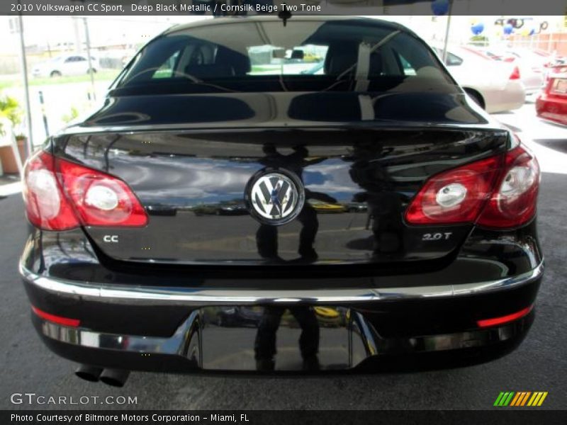 Deep Black Metallic / Cornsilk Beige Two Tone 2010 Volkswagen CC Sport