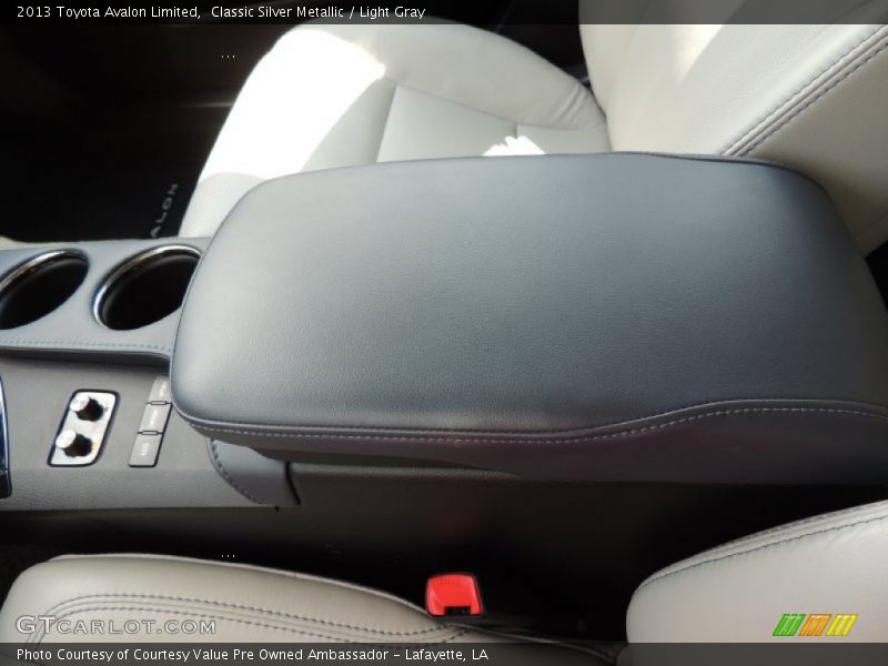 Classic Silver Metallic / Light Gray 2013 Toyota Avalon Limited