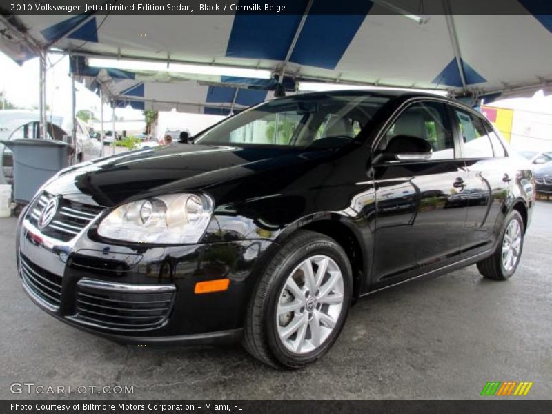 Black / Cornsilk Beige 2010 Volkswagen Jetta Limited Edition Sedan