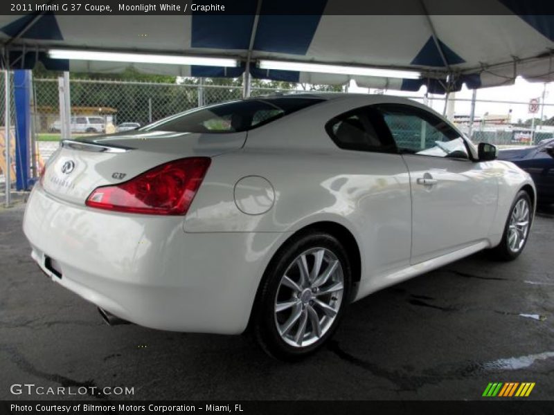 Moonlight White / Graphite 2011 Infiniti G 37 Coupe