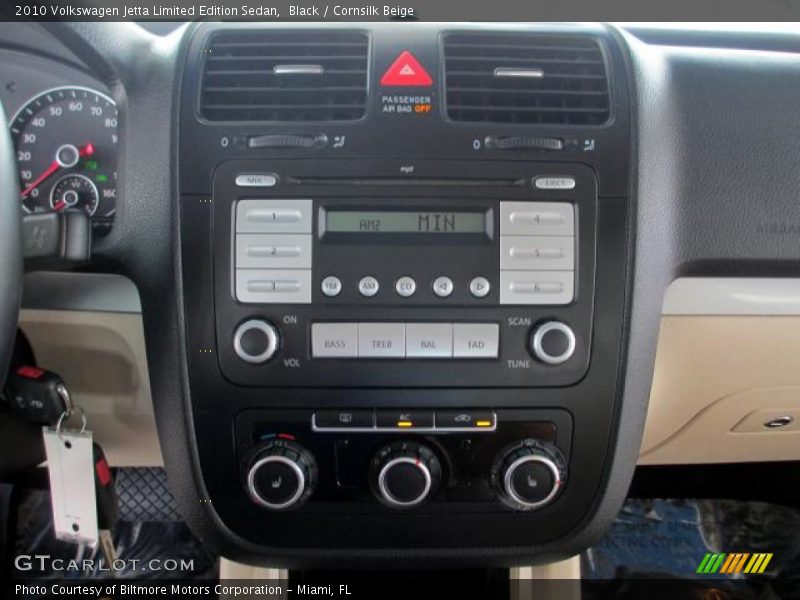Black / Cornsilk Beige 2010 Volkswagen Jetta Limited Edition Sedan