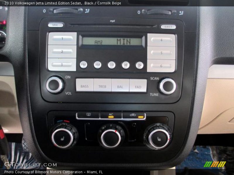 Black / Cornsilk Beige 2010 Volkswagen Jetta Limited Edition Sedan