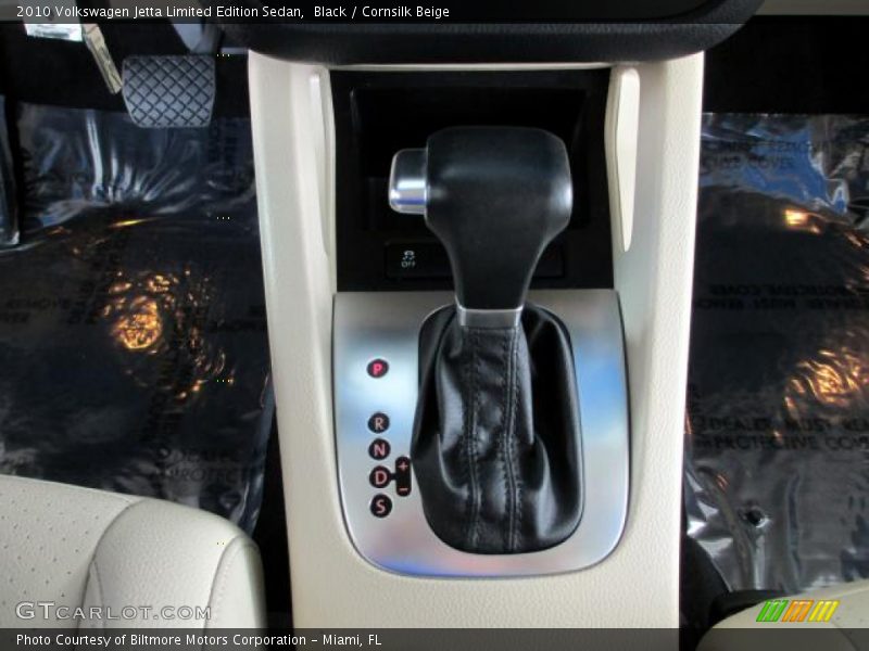 Black / Cornsilk Beige 2010 Volkswagen Jetta Limited Edition Sedan