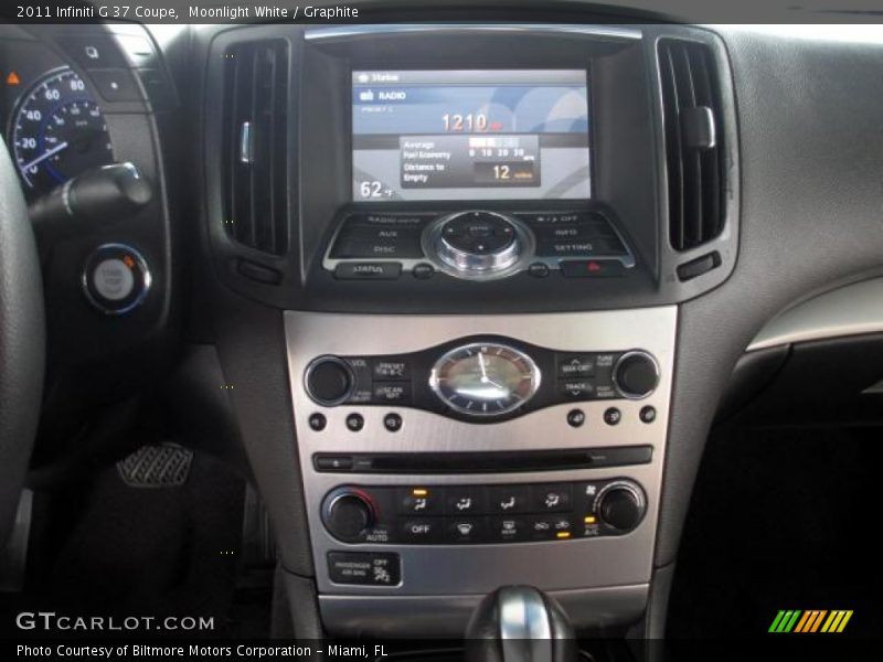 Moonlight White / Graphite 2011 Infiniti G 37 Coupe