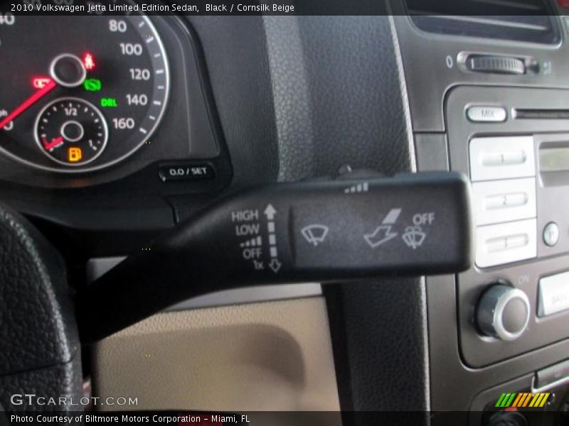 Black / Cornsilk Beige 2010 Volkswagen Jetta Limited Edition Sedan