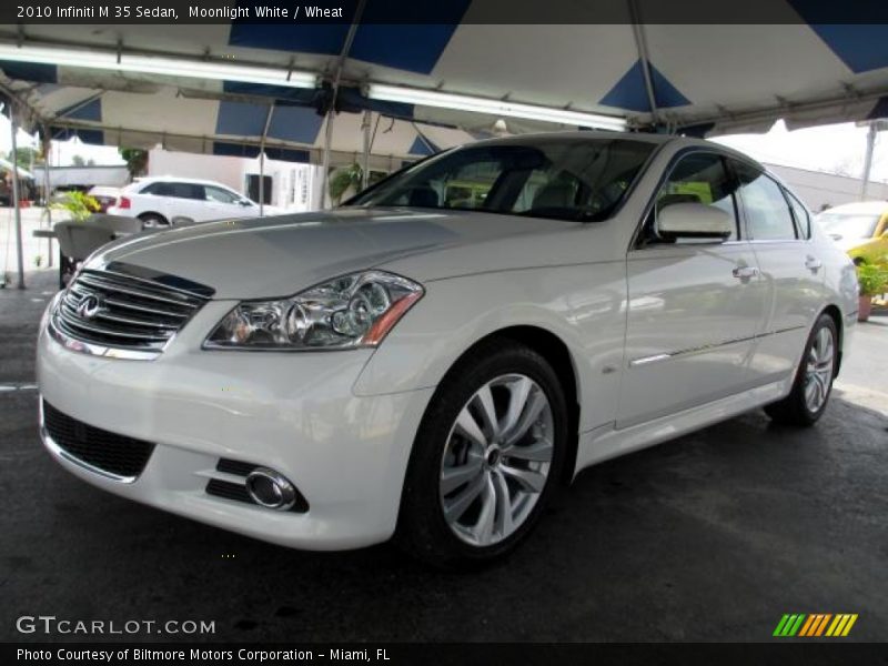 Moonlight White / Wheat 2010 Infiniti M 35 Sedan