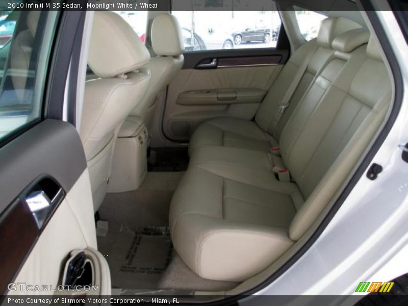 Moonlight White / Wheat 2010 Infiniti M 35 Sedan