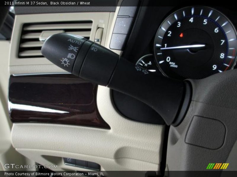 Black Obsidian / Wheat 2011 Infiniti M 37 Sedan