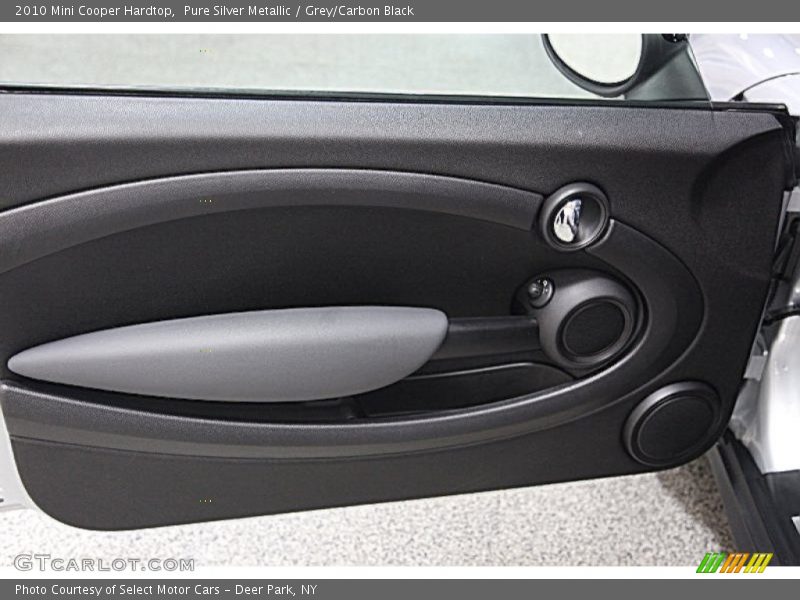 Pure Silver Metallic / Grey/Carbon Black 2010 Mini Cooper Hardtop