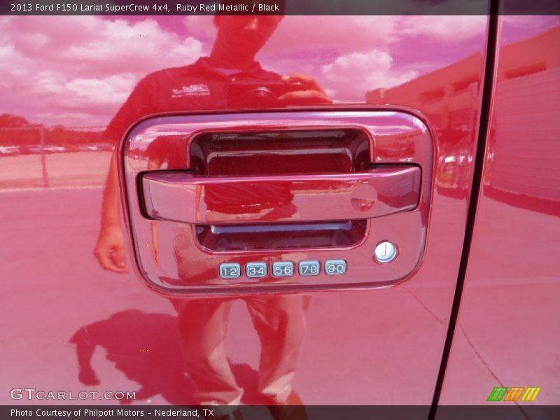 Ruby Red Metallic / Black 2013 Ford F150 Lariat SuperCrew 4x4