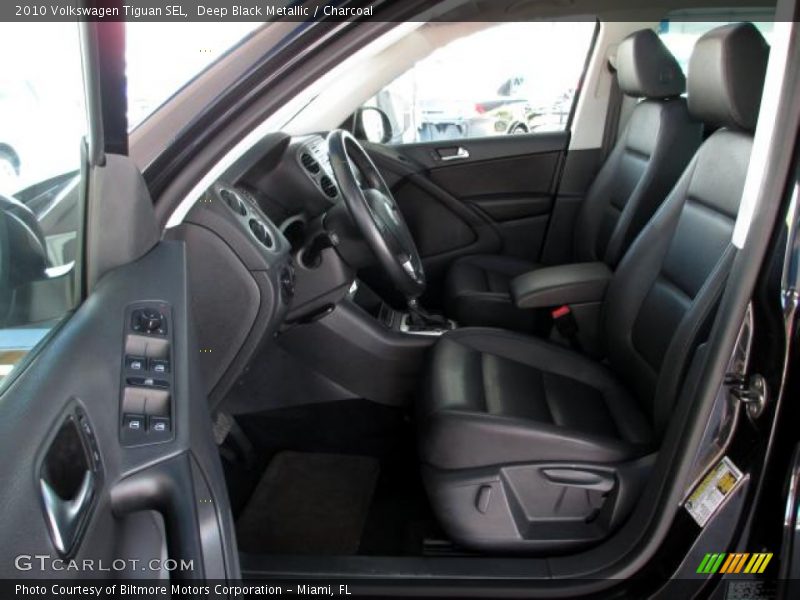 Deep Black Metallic / Charcoal 2010 Volkswagen Tiguan SEL
