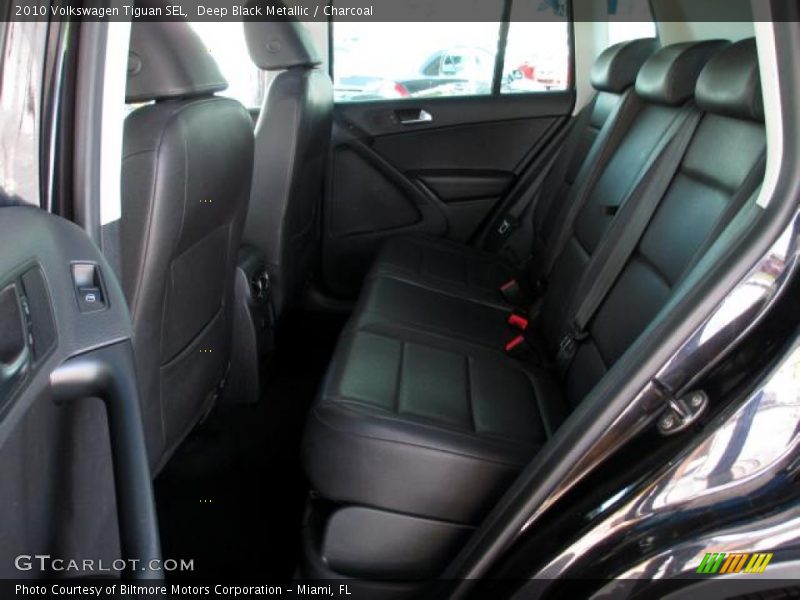 Deep Black Metallic / Charcoal 2010 Volkswagen Tiguan SEL