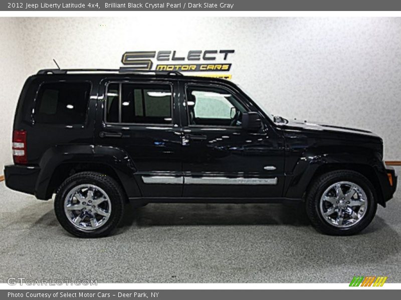 Brilliant Black Crystal Pearl / Dark Slate Gray 2012 Jeep Liberty Latitude 4x4