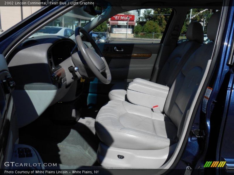 Pearl Blue / Light Graphite 2002 Lincoln Continental