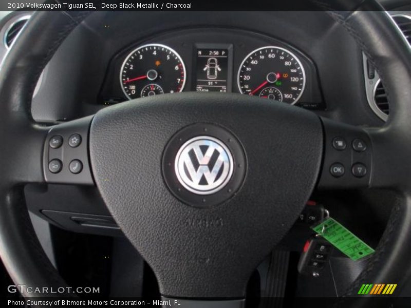 Deep Black Metallic / Charcoal 2010 Volkswagen Tiguan SEL