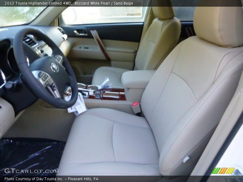Blizzard White Pearl / Sand Beige 2013 Toyota Highlander Limited 4WD