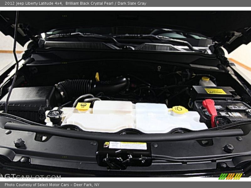 Brilliant Black Crystal Pearl / Dark Slate Gray 2012 Jeep Liberty Latitude 4x4