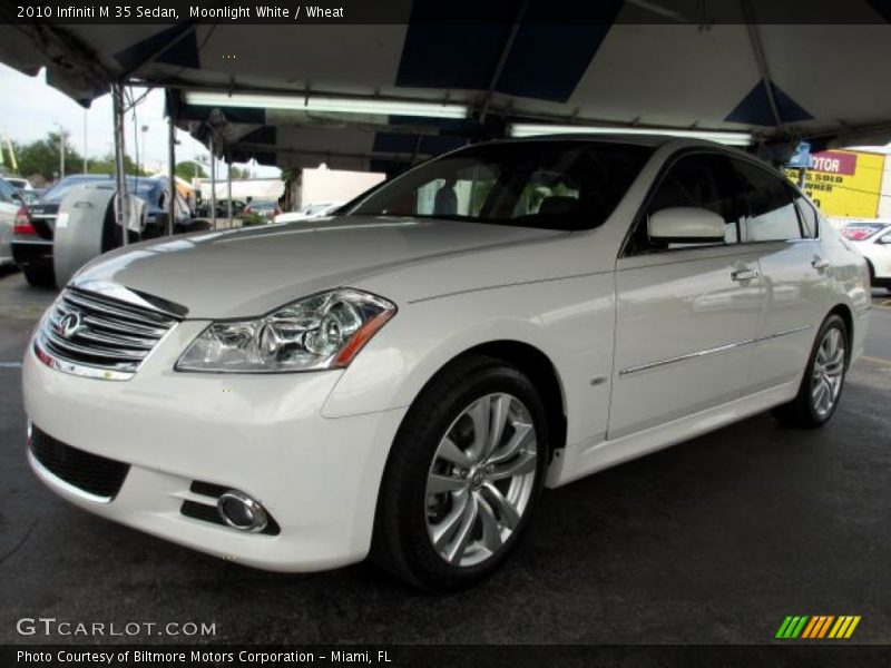 Moonlight White / Wheat 2010 Infiniti M 35 Sedan