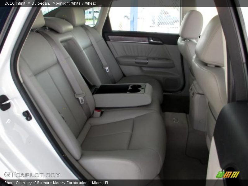Moonlight White / Wheat 2010 Infiniti M 35 Sedan