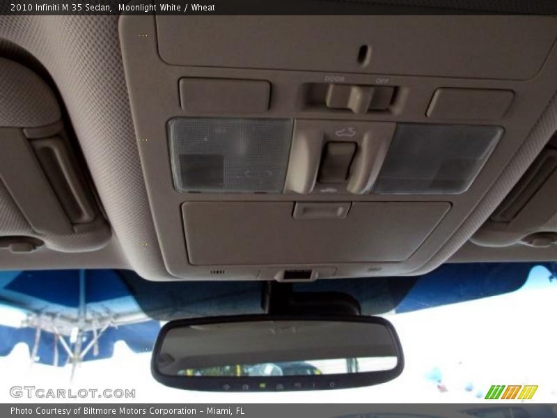 Moonlight White / Wheat 2010 Infiniti M 35 Sedan