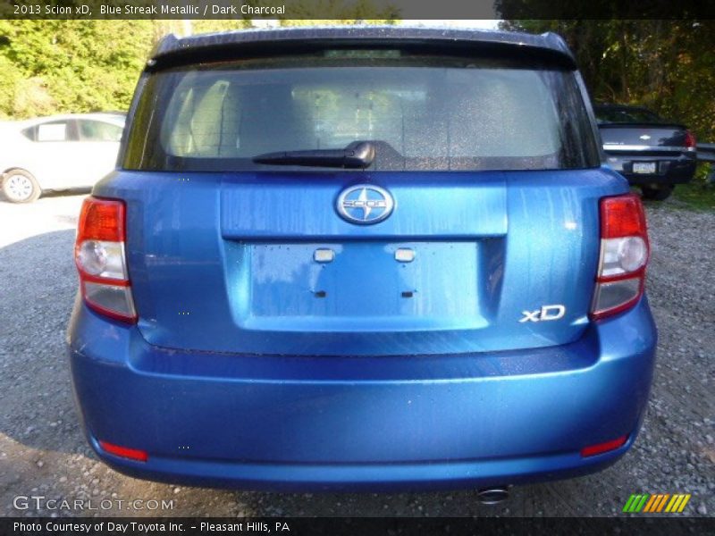 Blue Streak Metallic / Dark Charcoal 2013 Scion xD