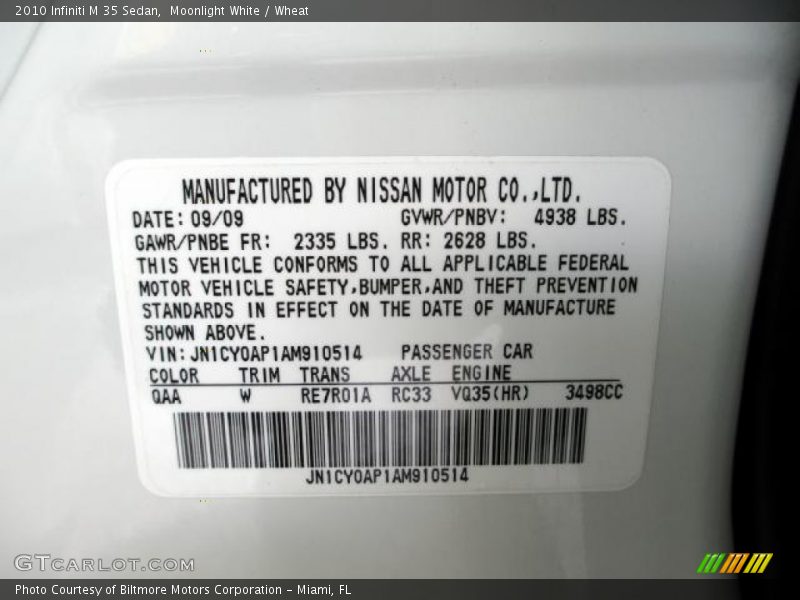 Moonlight White / Wheat 2010 Infiniti M 35 Sedan