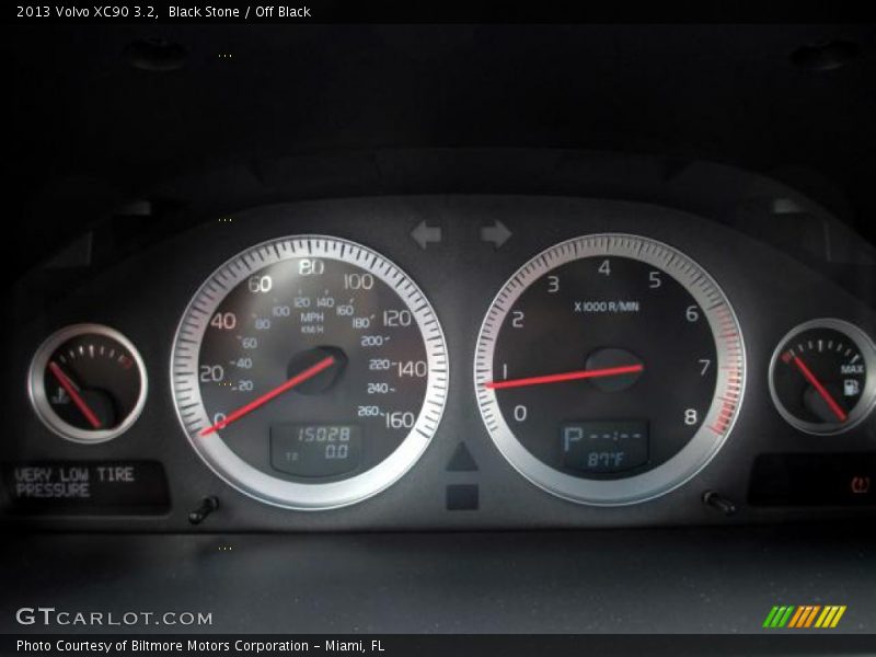 Black Stone / Off Black 2013 Volvo XC90 3.2