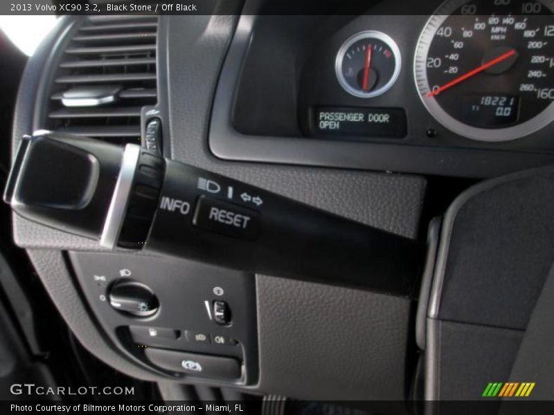 Black Stone / Off Black 2013 Volvo XC90 3.2