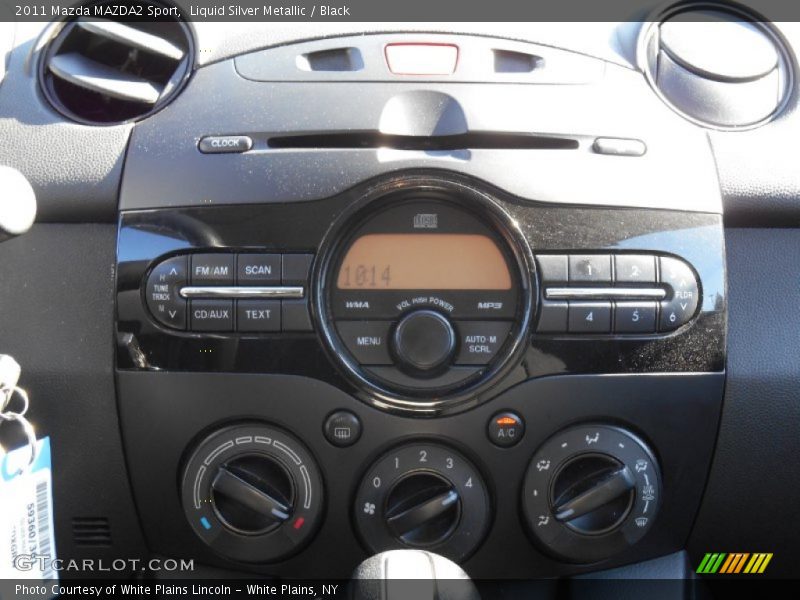 Controls of 2011 MAZDA2 Sport